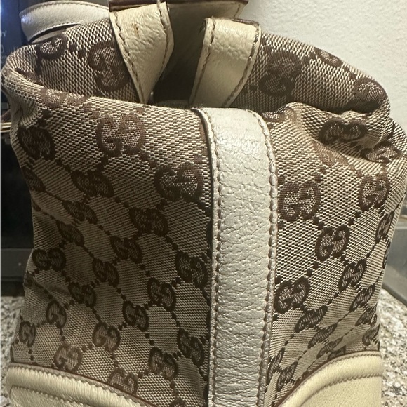 Gucci Boston Treasure Handbag - Picture 13 of 14